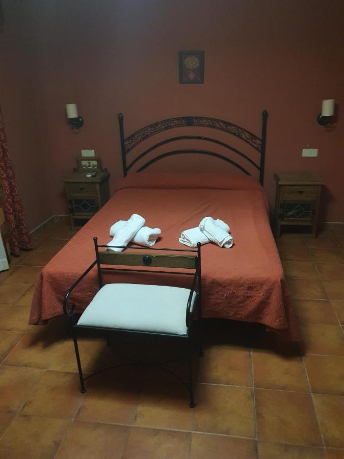 Hostal La Plata Oropesa Ngoại thất bức ảnh