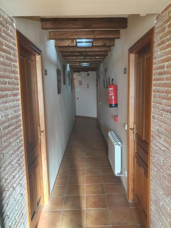 Hostal La Plata Oropesa Ngoại thất bức ảnh