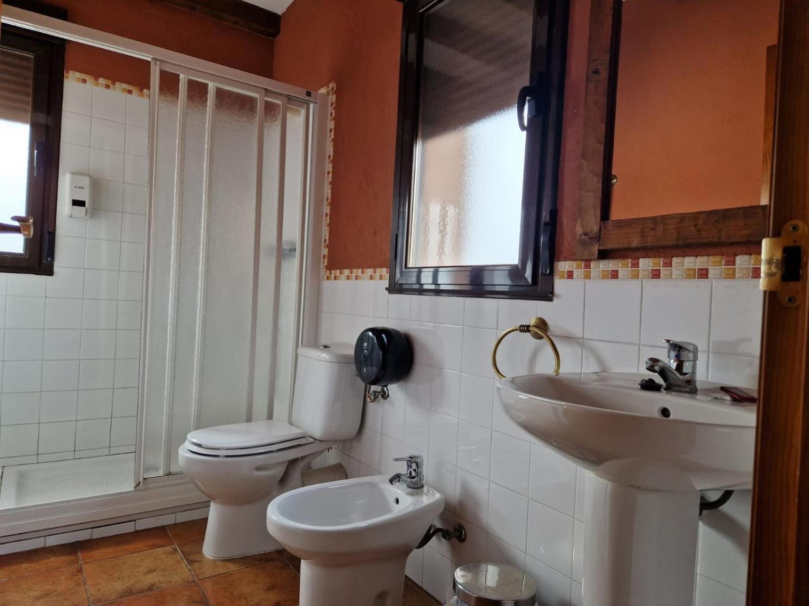 Hostal La Plata Oropesa Ngoại thất bức ảnh